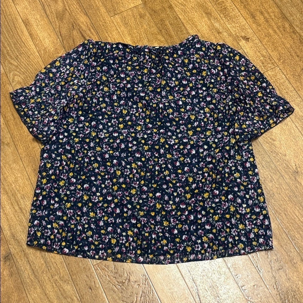 CM🩷 NWT! XL Kaari Blue Multicolor Floral Top - Picture 8 of 10